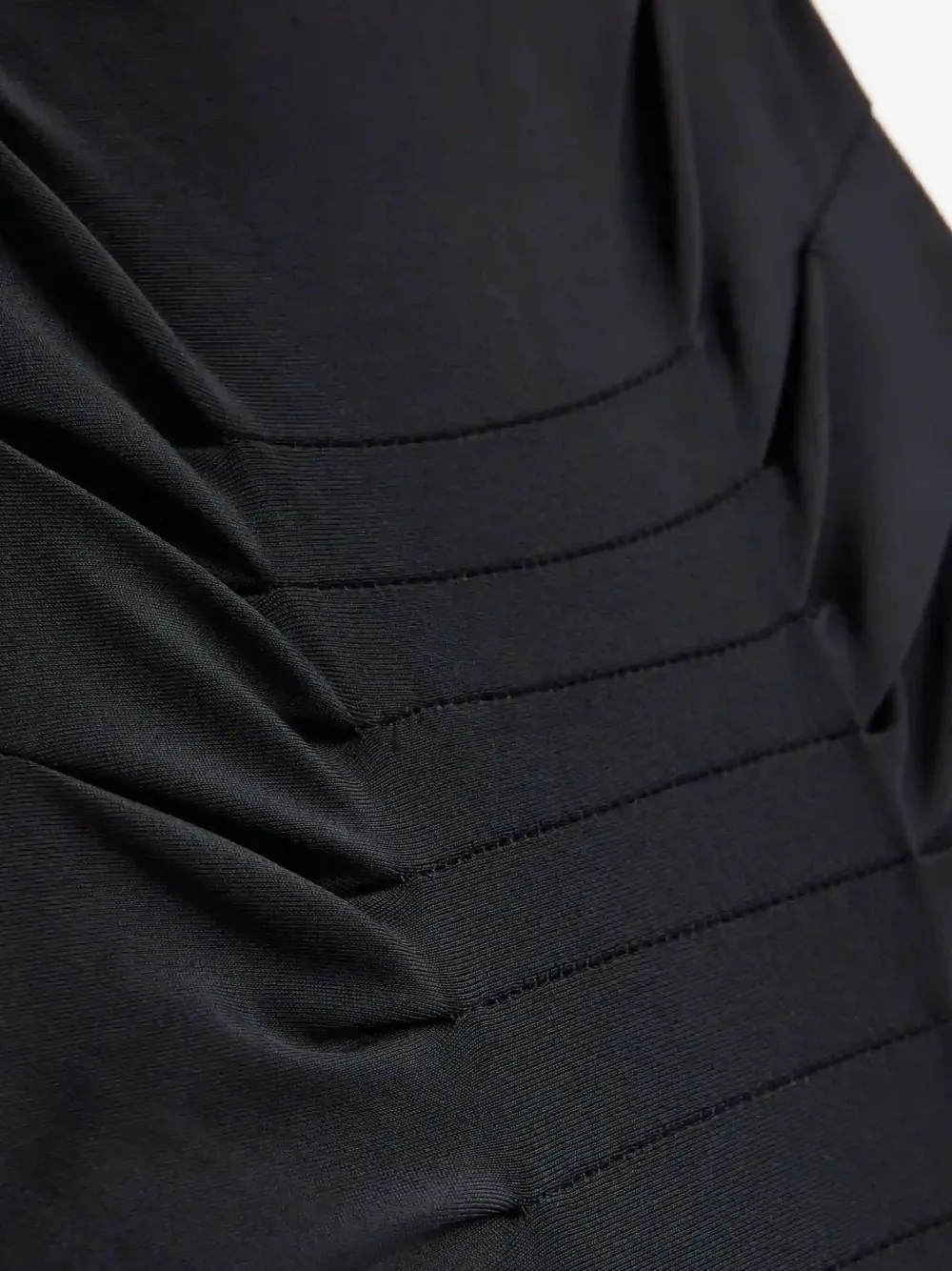 Gauge81 Deni Racer-back Ruched Midi Dress In Black