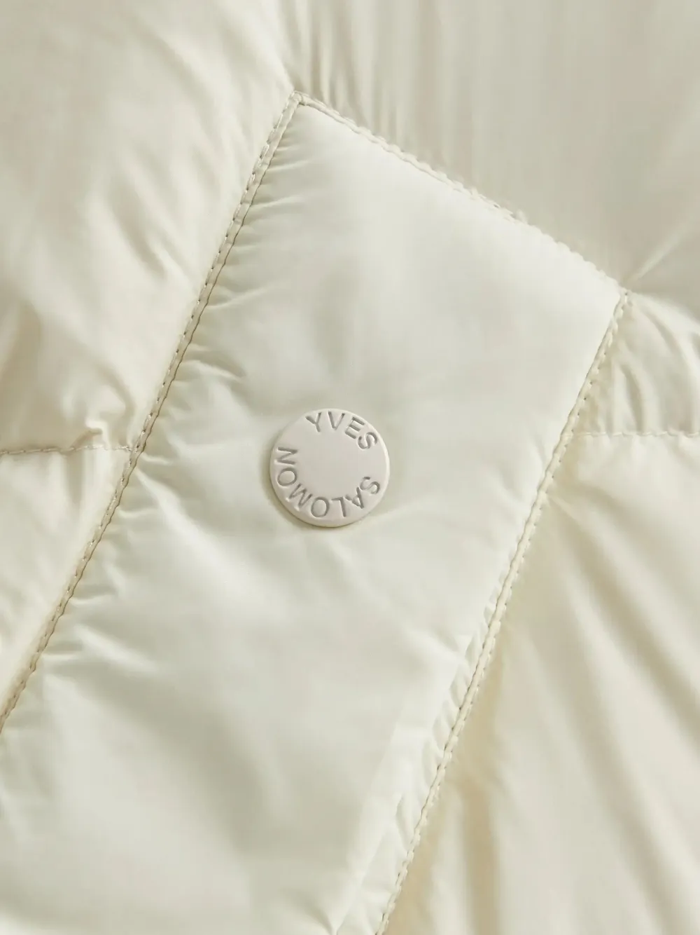 Yves Salomon Detachable-hoodie Gilet In White