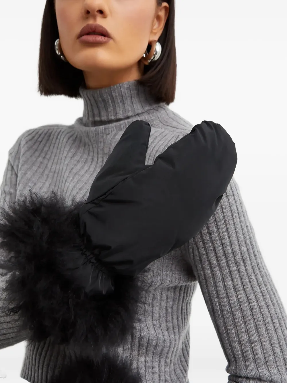 Yves Salomon Contrasting-trim Gloves In Black