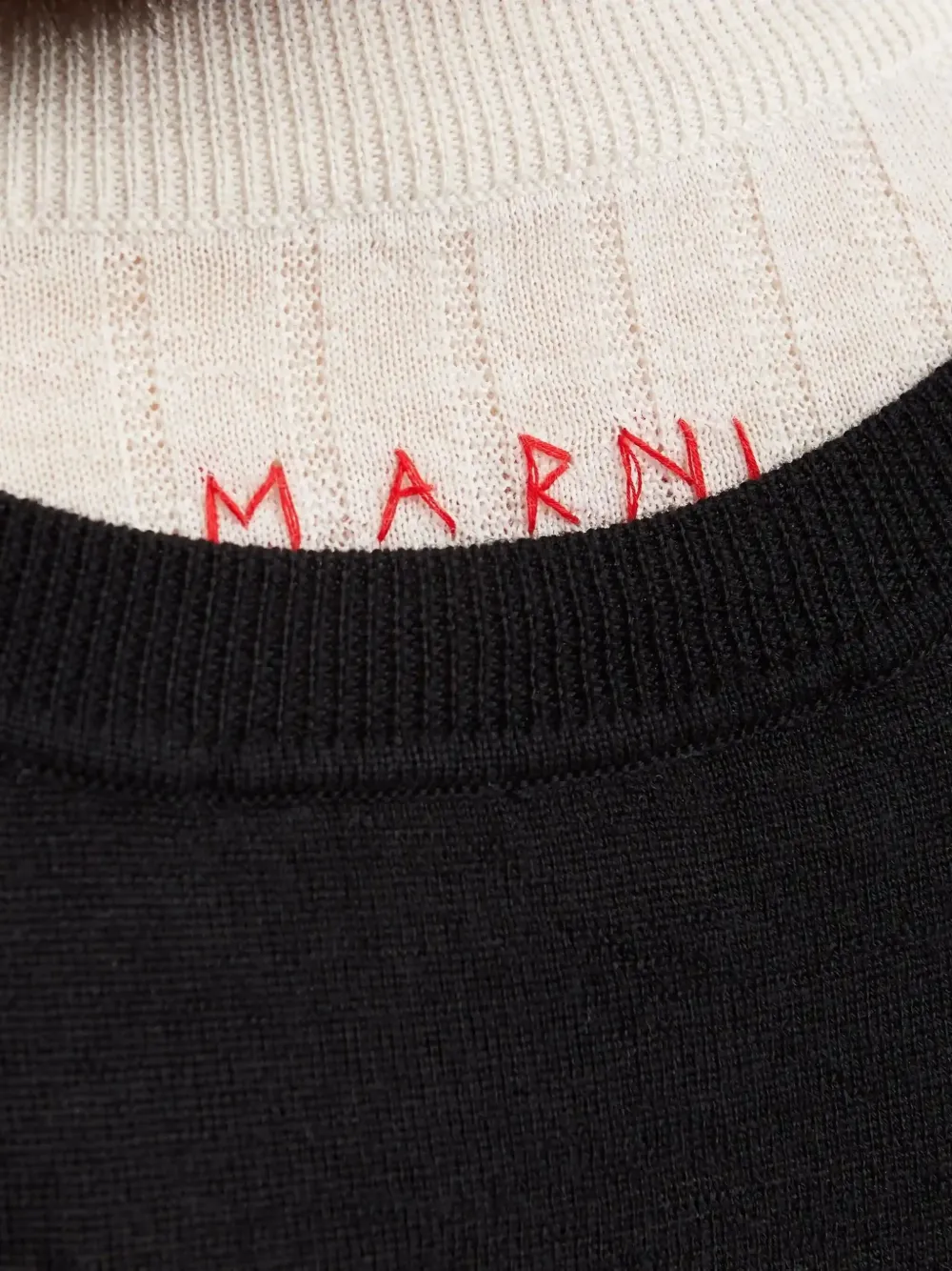 Marni Jurk met geborduurd logo en ronde hals Zwart