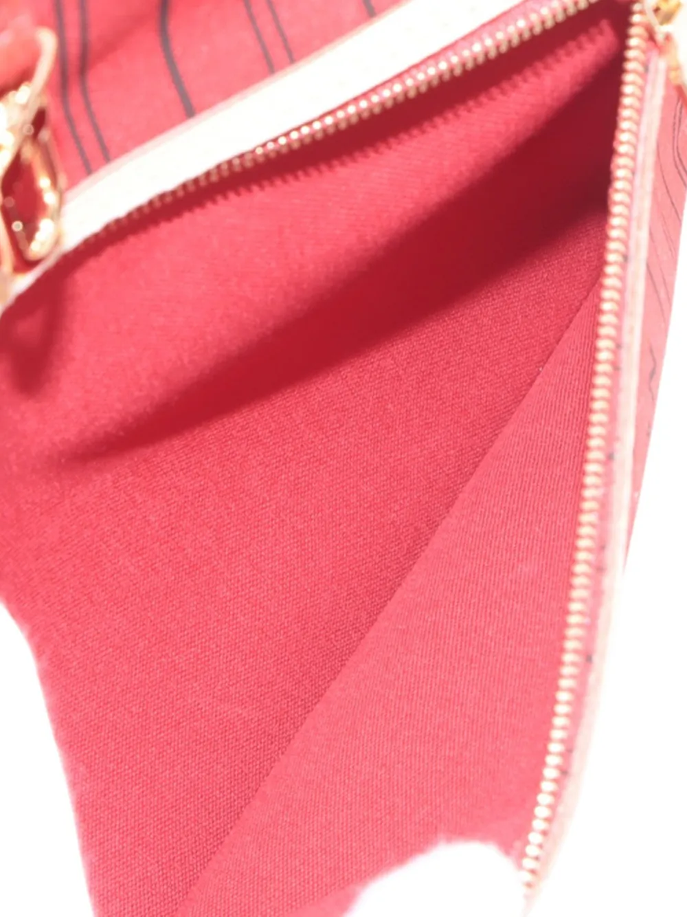 Pre-owned Louis Vuitton 2021-2025 Monogram Neverfull Bandouliere Inside Out Mm Satchel In Red