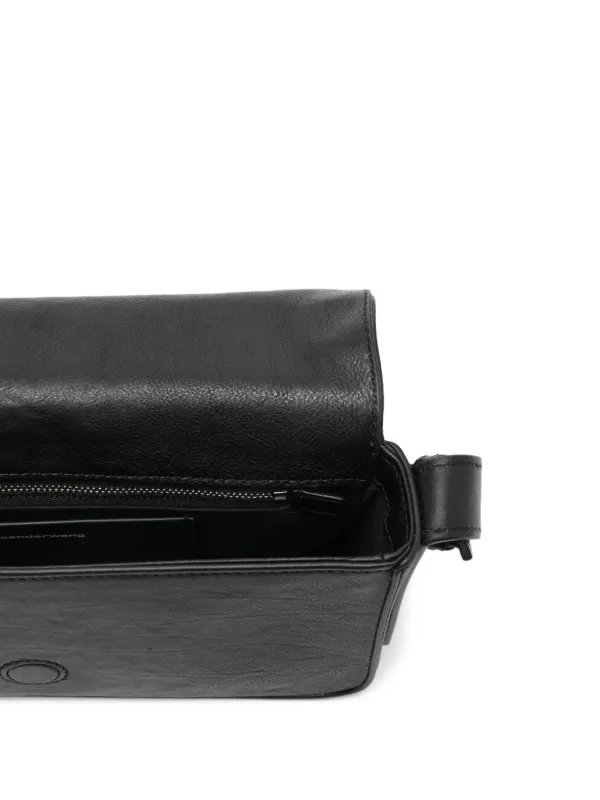 Alexander Wang ロゴエンボス ショルダーバッグ | ブラック | FARFETCH JP