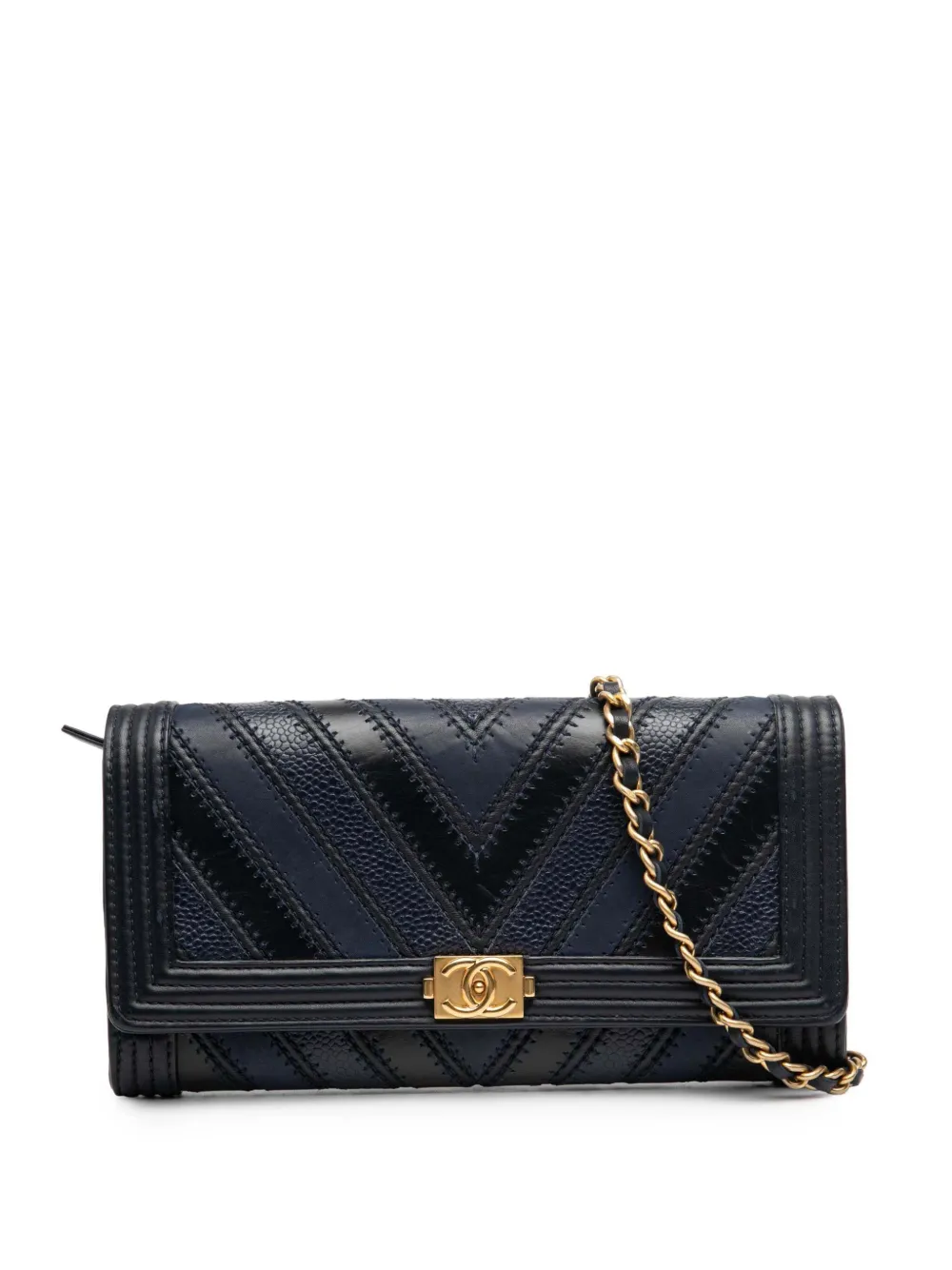CHANEL Pre-Owned 2016-2017 Chevron Mixed Leathers Boy Wallet on Chain CHANEL Pre-Owned 2016-2017 Chevron Mixed Leathers Boy Wallet on Chain