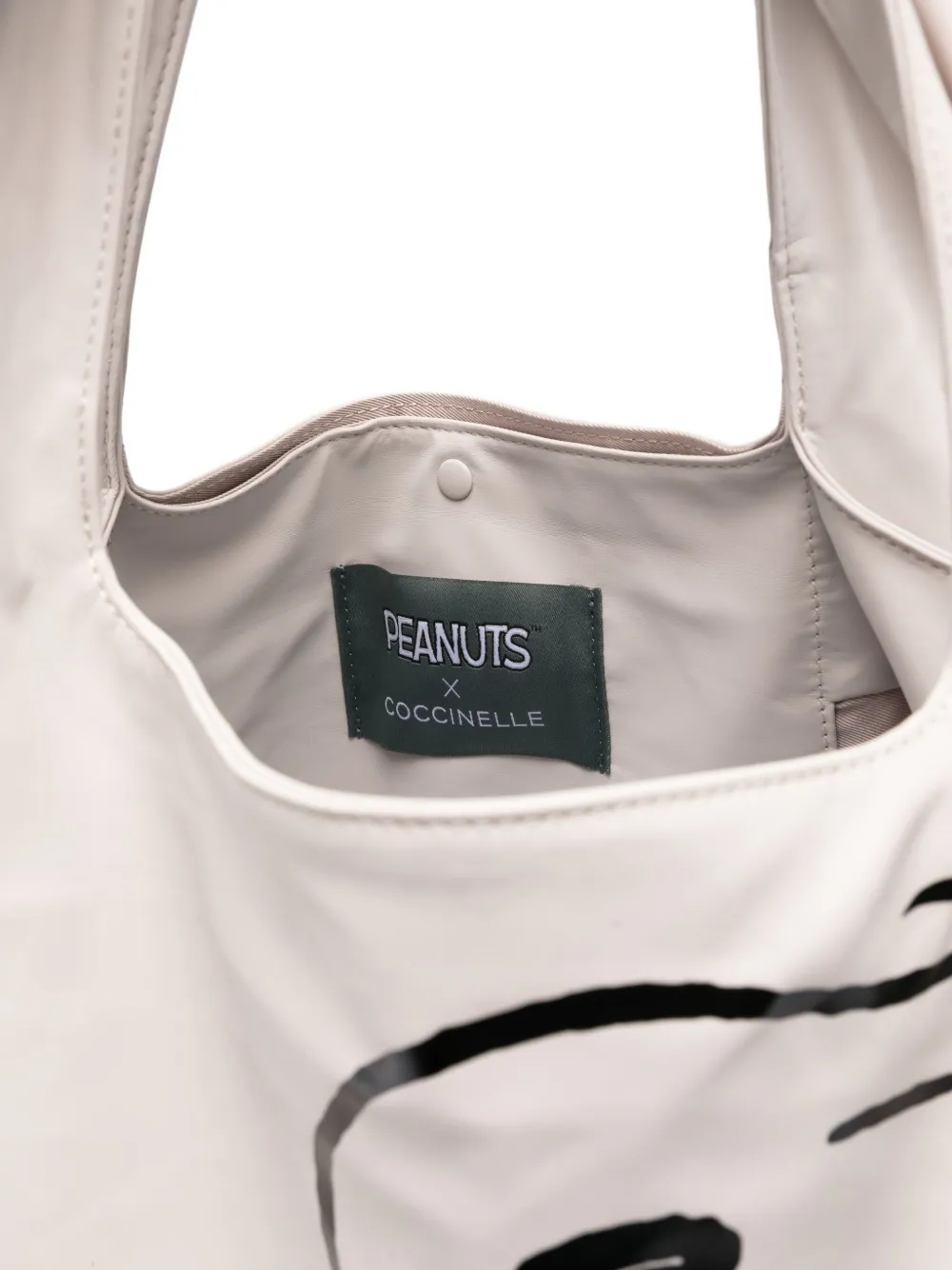 Coccinelle X Peanuts Nº10 Graphic-print Shoulder Bag In Neutral