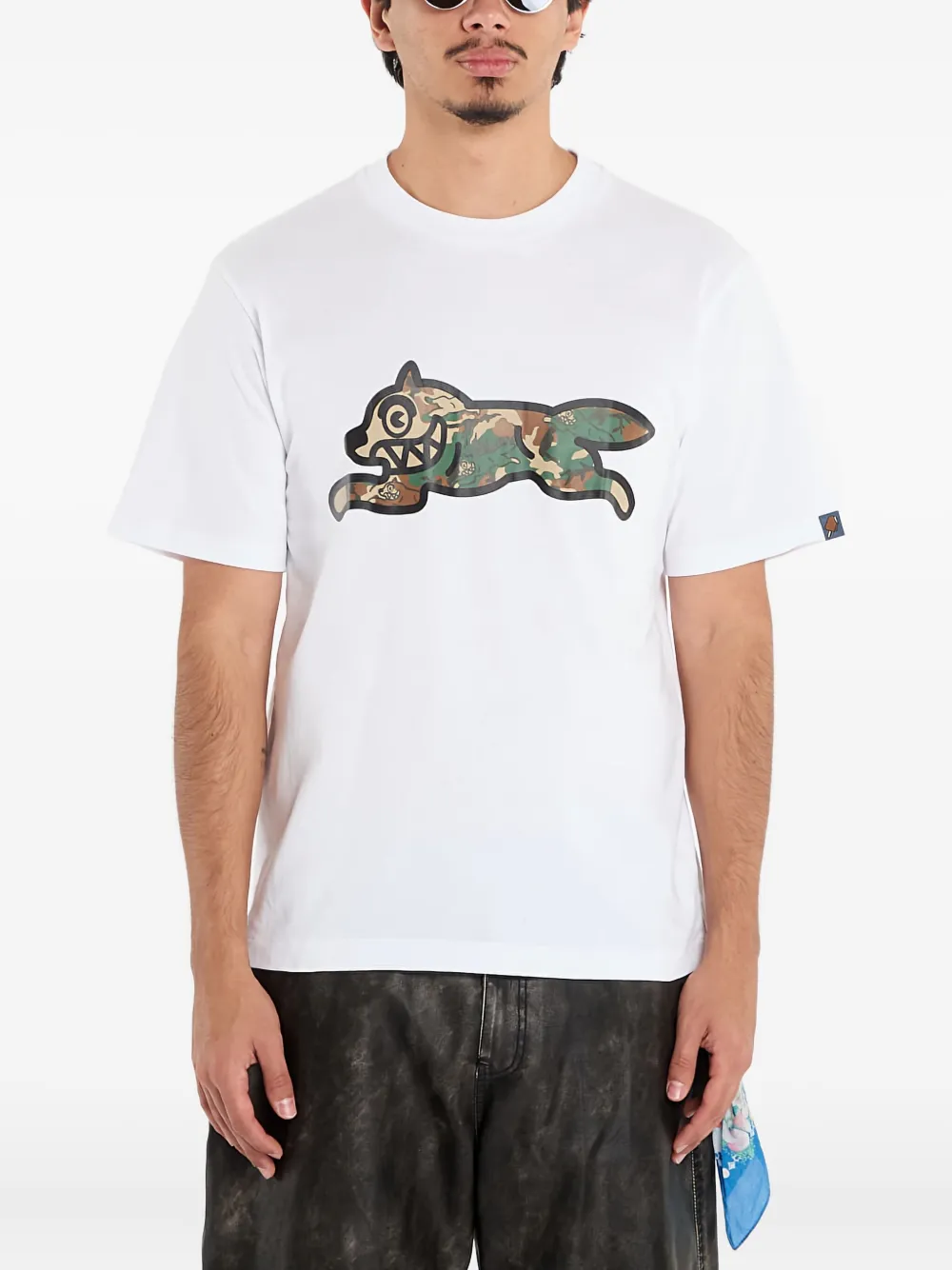 ICECREAM Woodland Camo Running Dog Tシャツ | ホワイト | Image 1