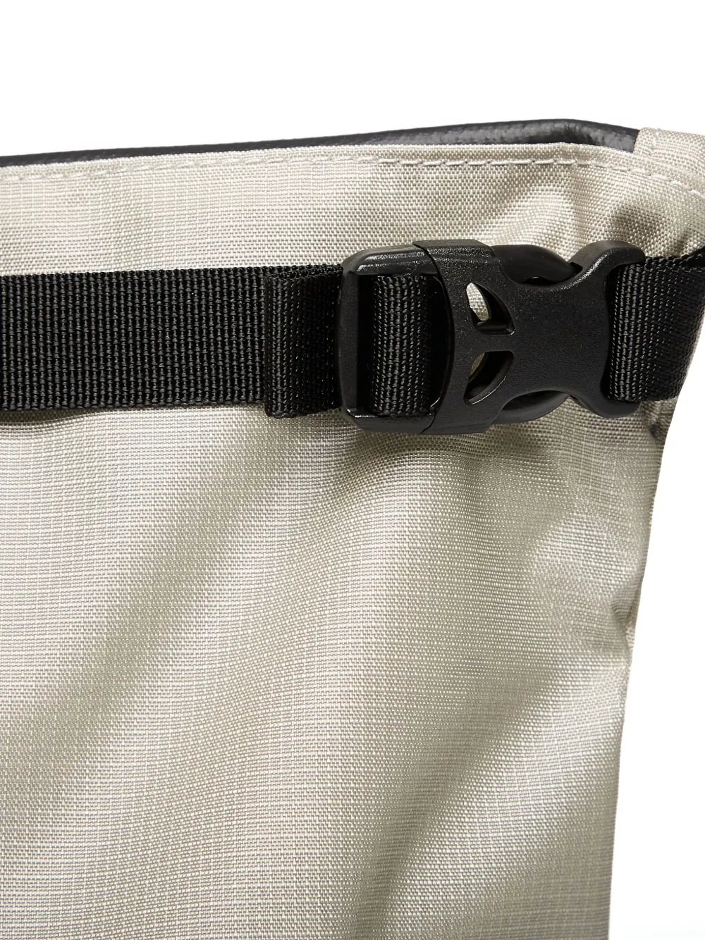 Roa Yuna Ripstop Crossbody Bag In Gray