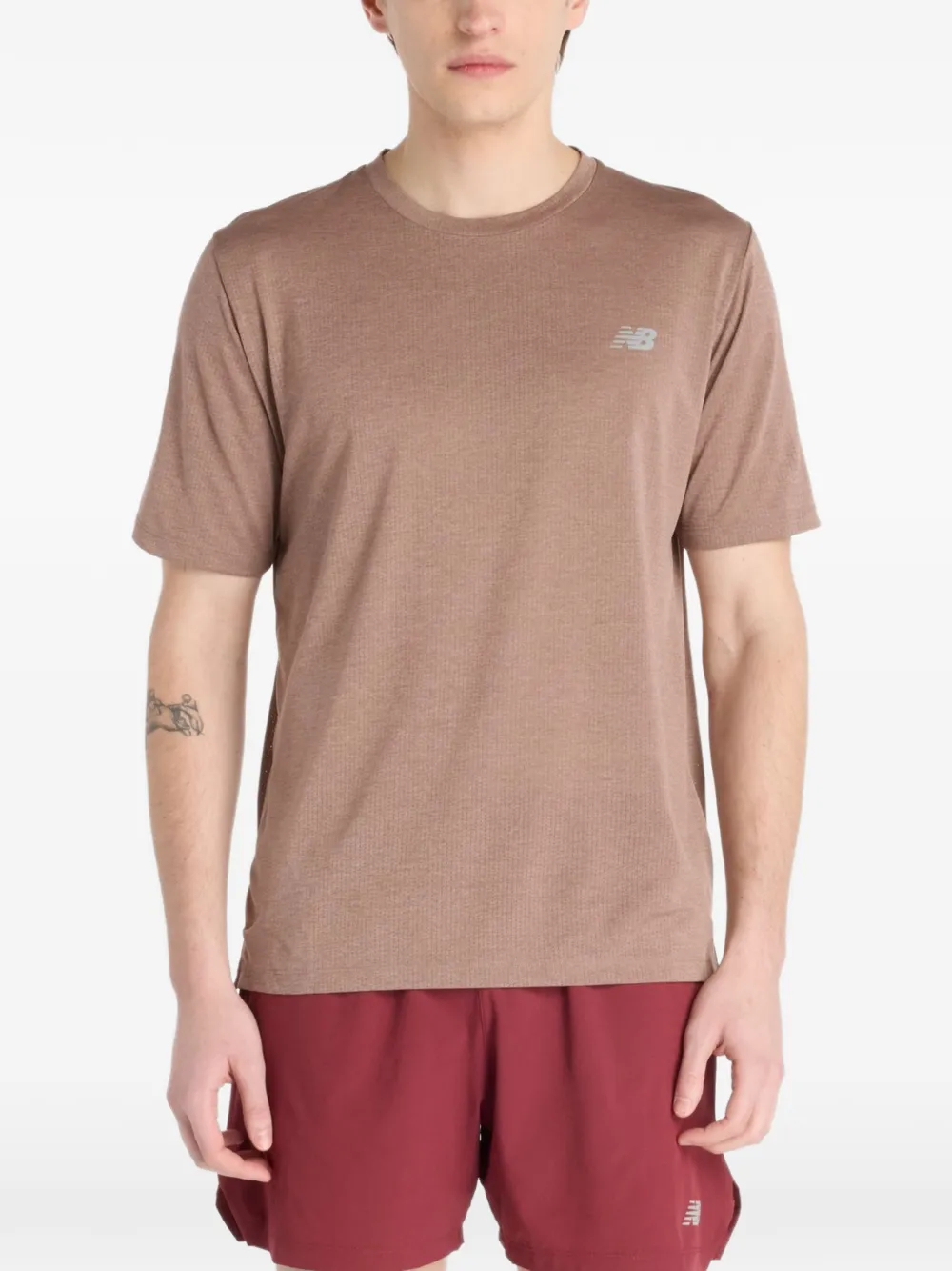 New Balance T-shirt con logo - Marrone
