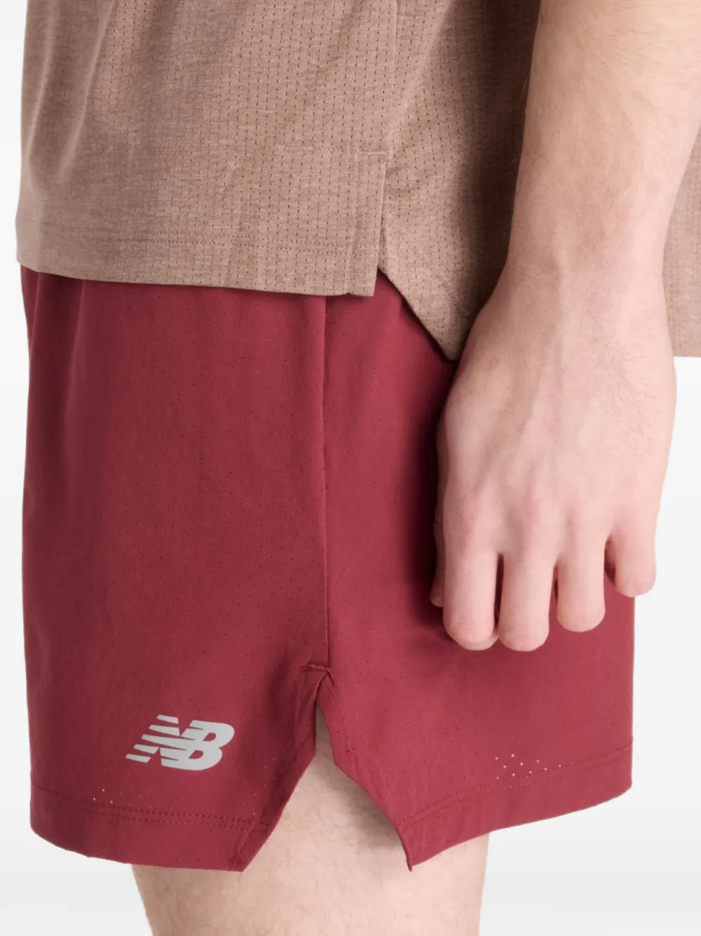 New Balance T-shirt met logodetail Bruin