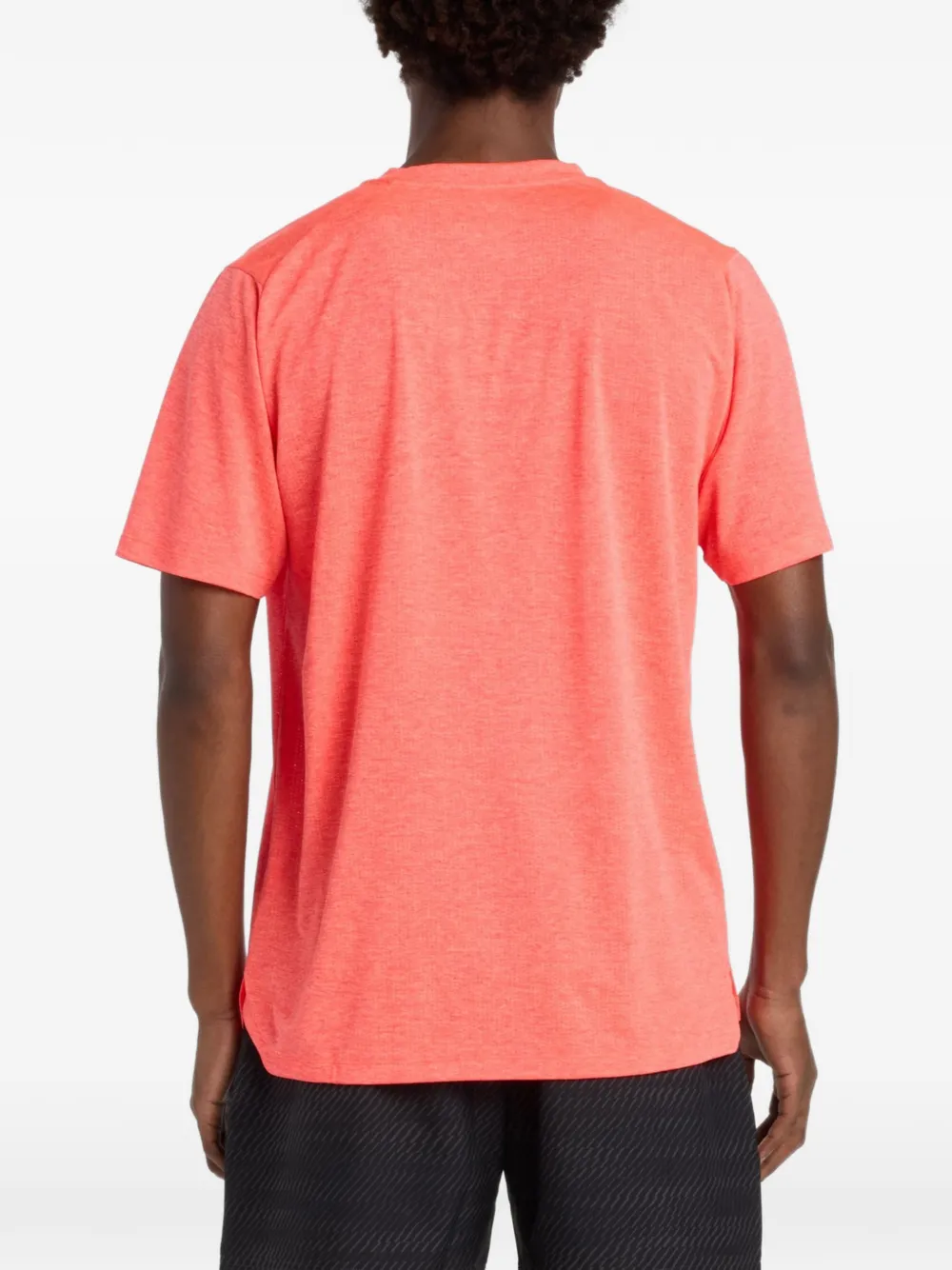 New Balance T-shirt met logodetail Oranje