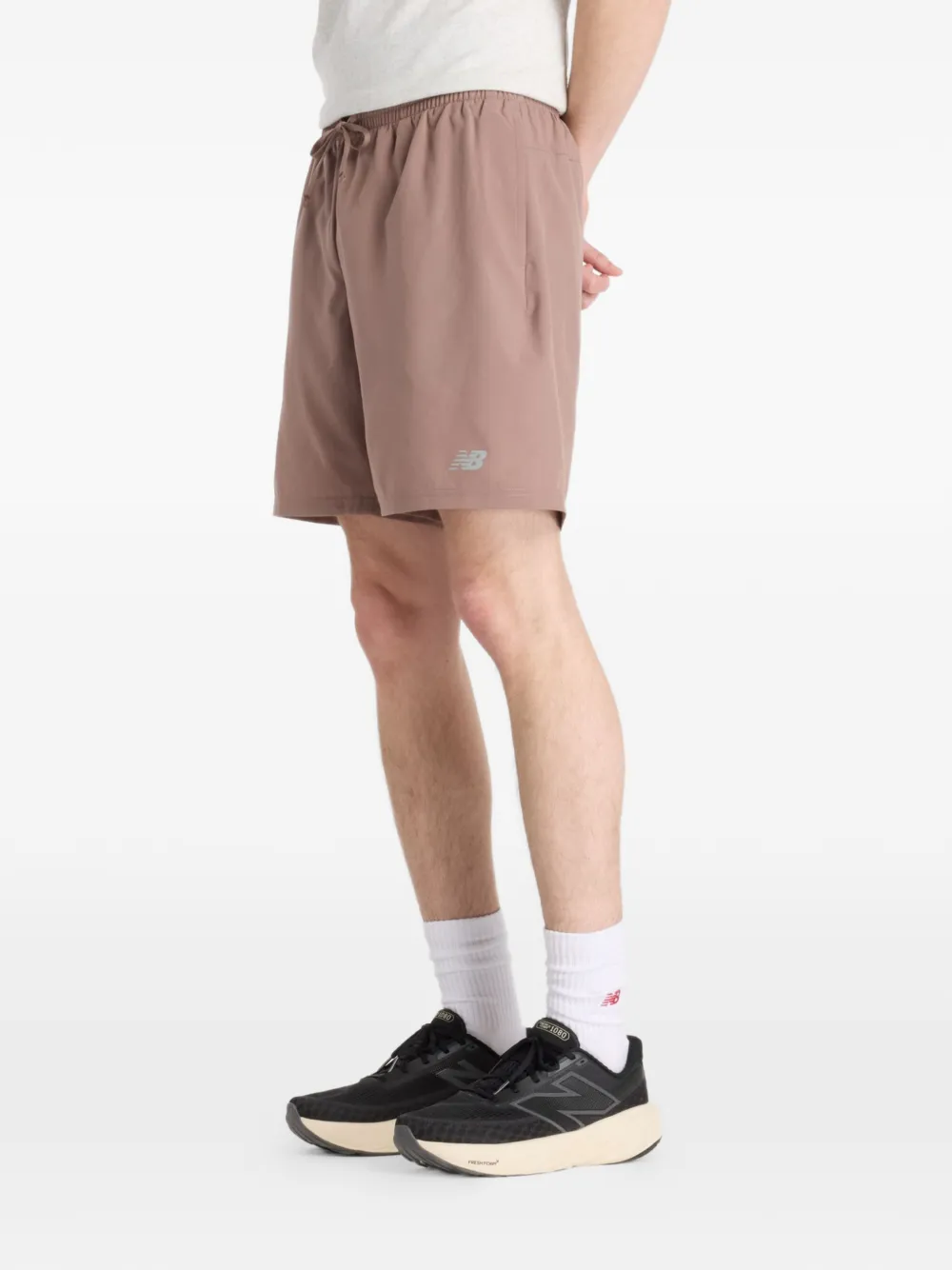 New Balance Shorts met logodetail Bruin