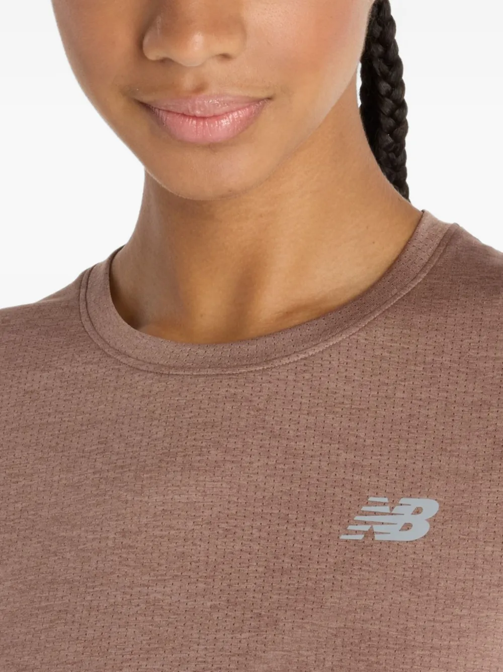 New Balance T-shirt met logoprint Bruin