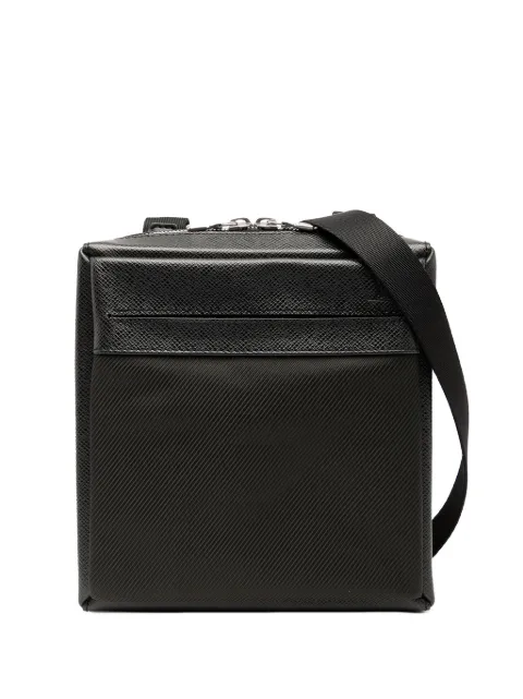 Louis Vuitton Pre-Owned 2003 Taiga Sayan crossbody bag