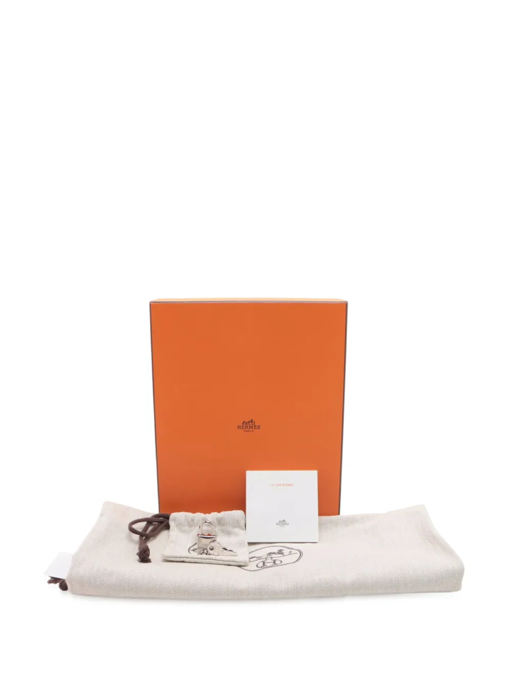 Hermès Pre-Owned 2024 Clemence Picotin Lock 18 handbag | Pre-Owned | Image 2