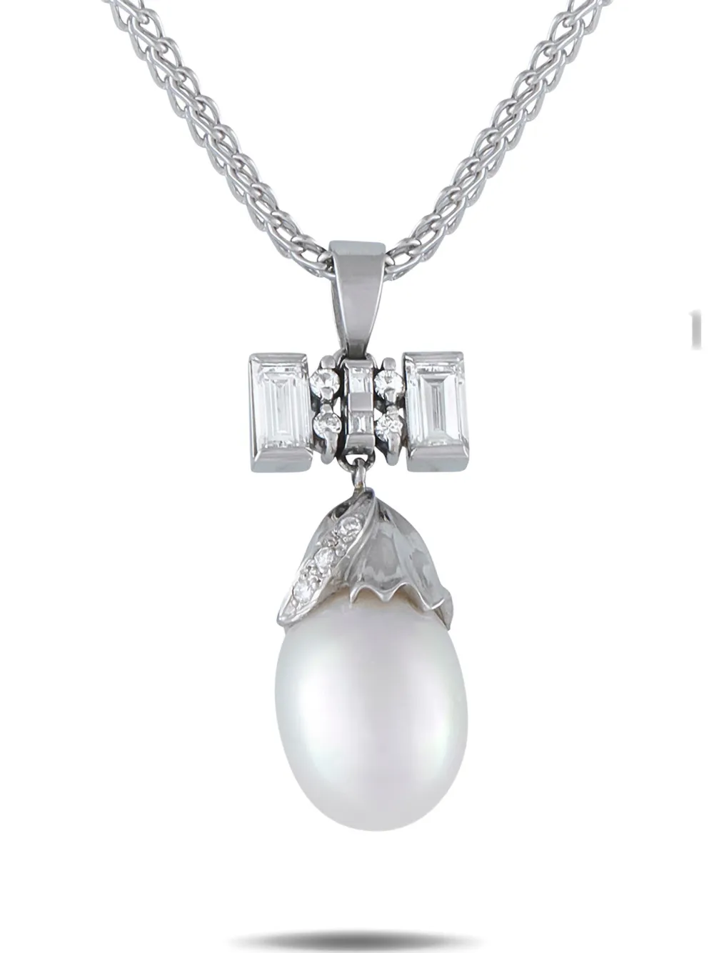 Click to view more detailed imagery on our partner's website Pre-owned Lb Exclusive Platinum Diamond And Pearl Necklace In Silver