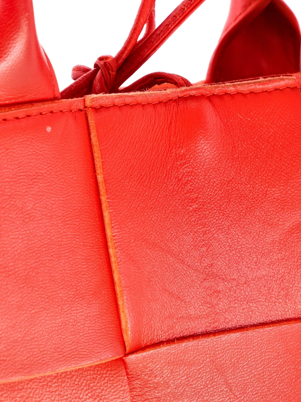 Pre-owned Bottega Veneta Arco Maxi Intrecciato Leather Candy Tote Bag In Red