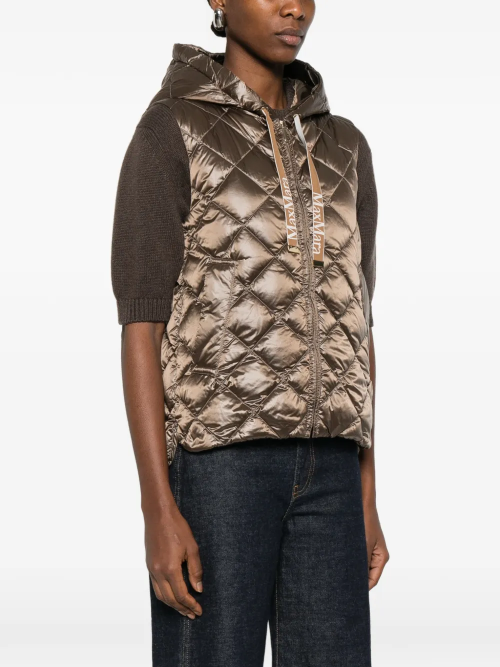 Max Mara Hooded Quilted Gilet In Gold