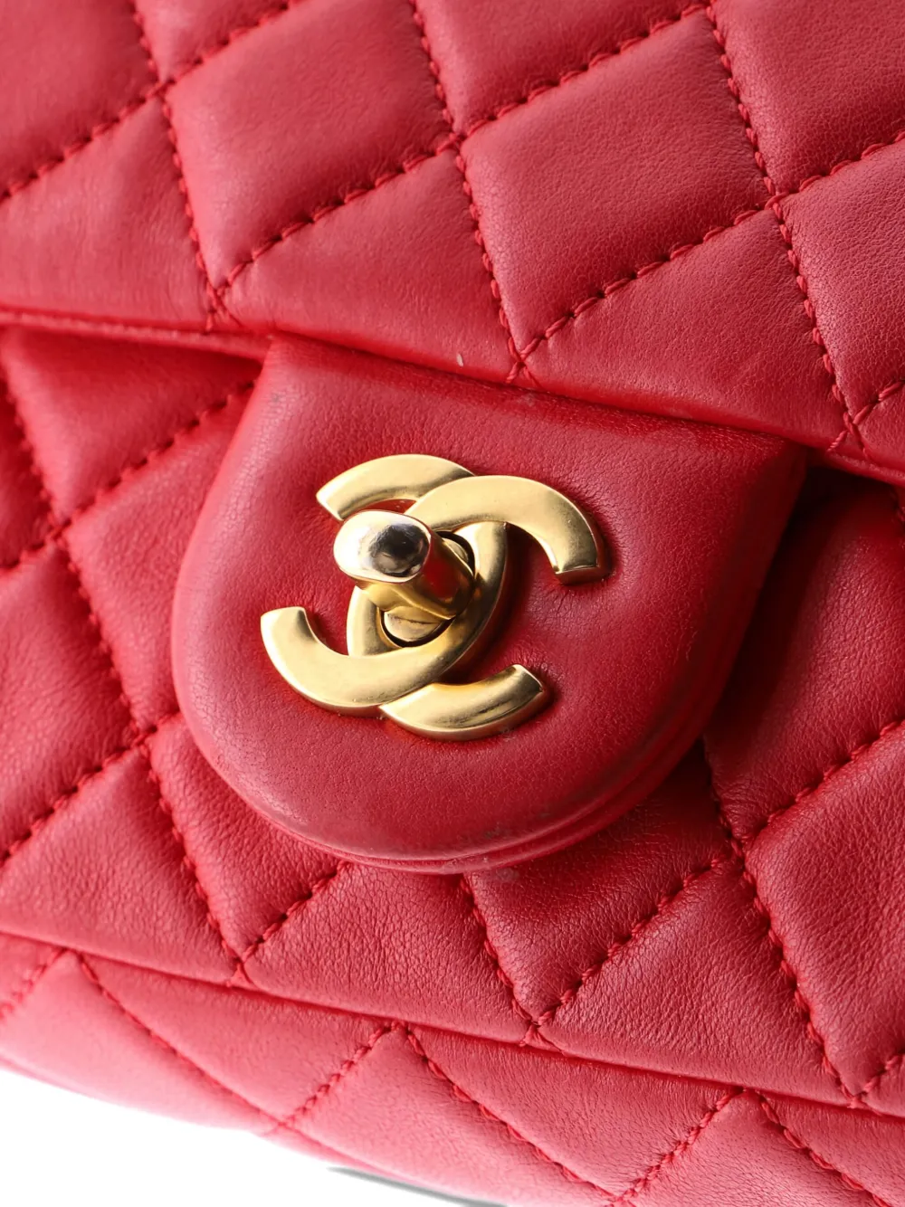 Pre-owned Chanel Pearl Crush Flap Bag Quilted Lambskin Mini Crossbody Bag In Red
