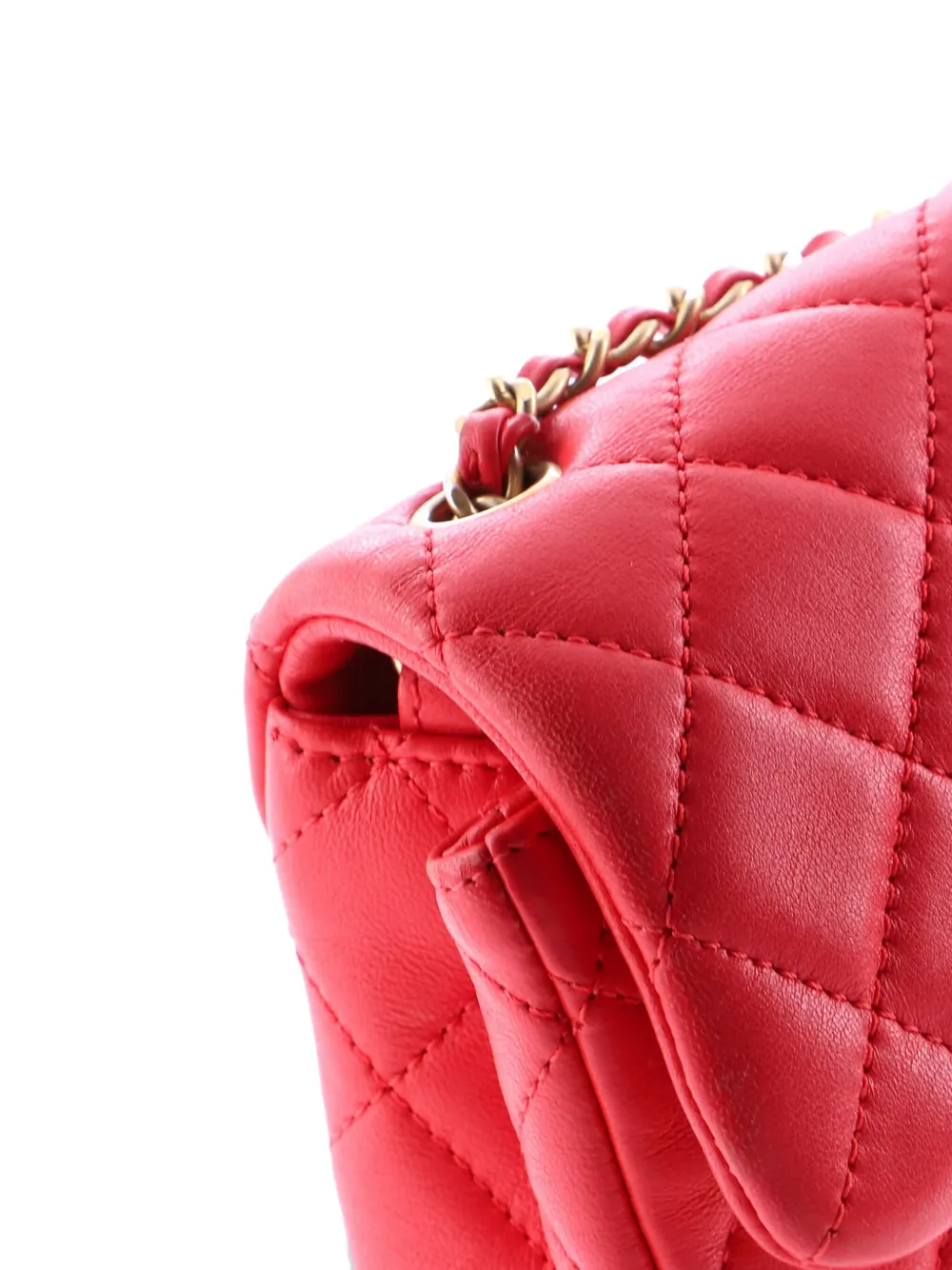 Pre-owned Chanel Pearl Crush Flap Bag Quilted Lambskin Mini Crossbody Bag In Red