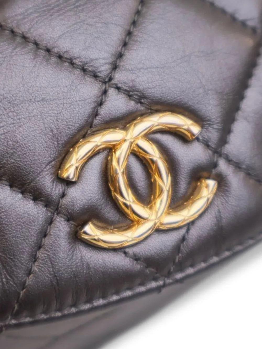 Pre-owned Chanel 2021-2025 Quilted Metallic Aged Calfskin Cc Jewel Belt Bag In Gray