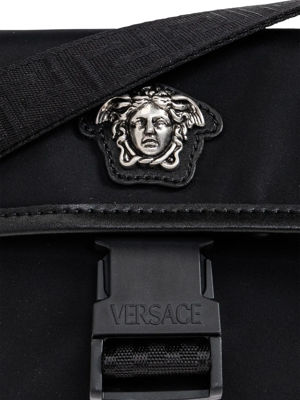 Versace La Medusa schoudertas met gesp Zwart