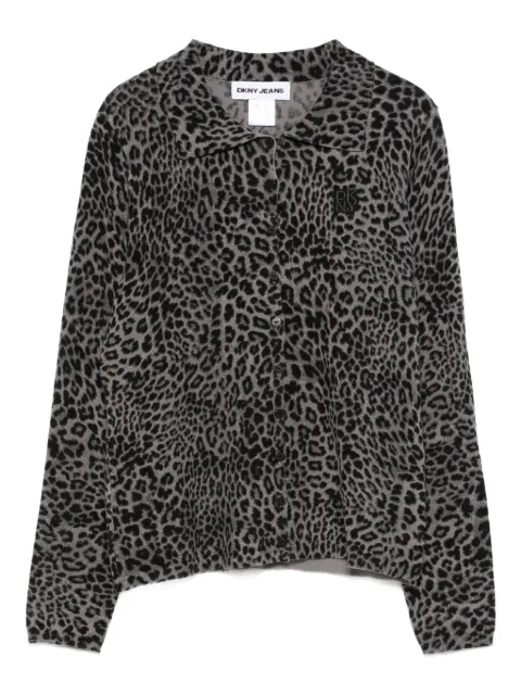 DKNY cárdigan con motivo de leopardo y parche del logo