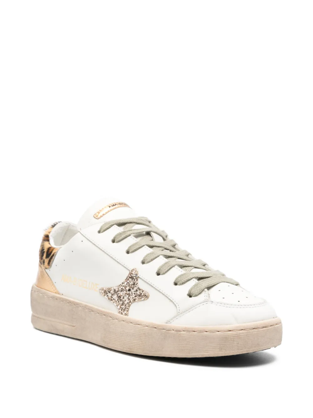 Ama Brand star-embellishment leopard sneakers - Beige