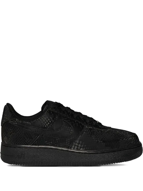 靴 Nike x Kobe Bryant Air Force 1 Low black 32553580_62742280_600.jpg