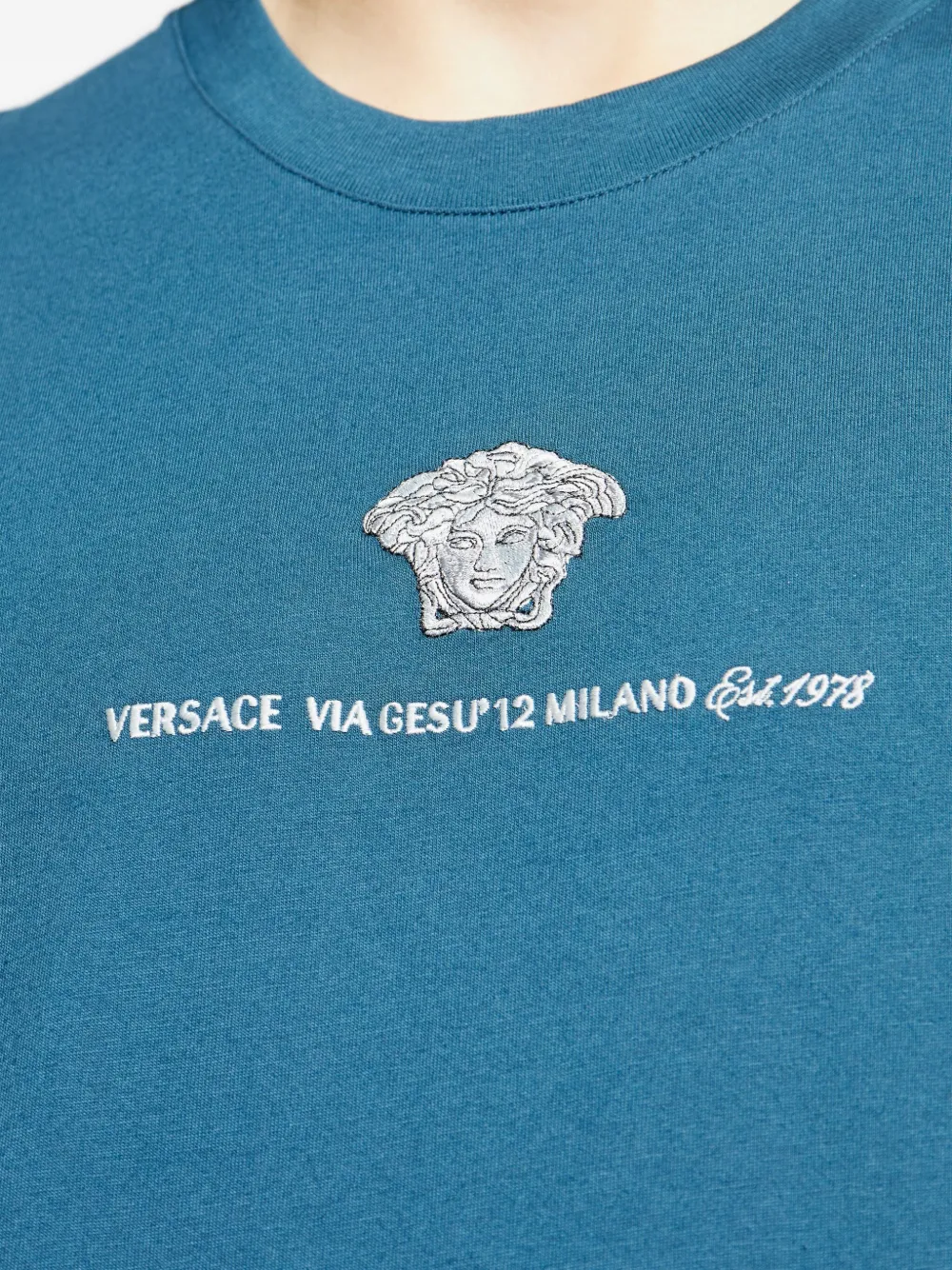 Versace T-shirt met Medusa logo Blauw