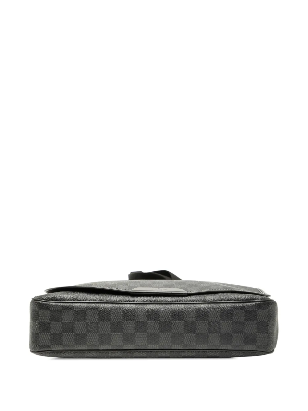 Pre-owned Louis Vuitton 2010 Damier Graphite Daniel Mm Crossbody Bag In Black