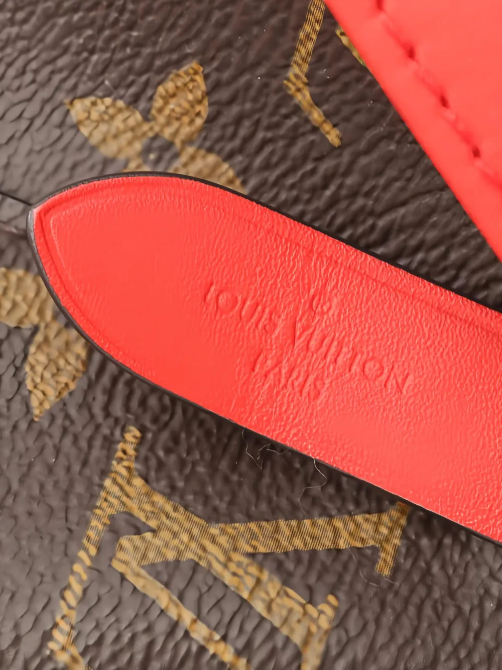 Louis Vuitton Pre-Owned 2019 Neo Noe schoudertas met monogram Bruin