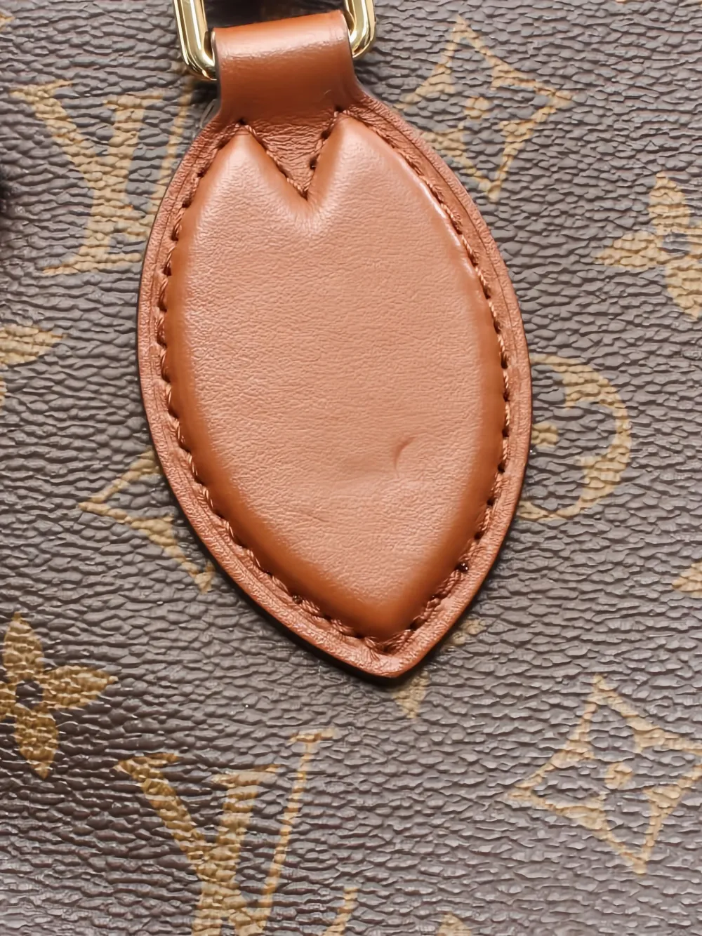 Vendome Bb Shoulder Bag
