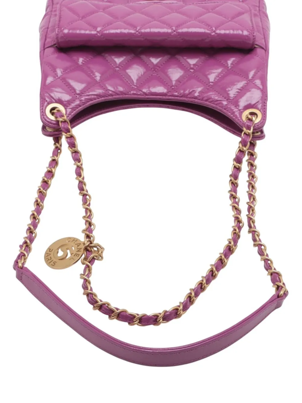 CHANEL Pre-Owned 2021-2025 Medium Shiny Crumpled Calfskin Wavy CC hobo bag | Pre-Owned | Image 2