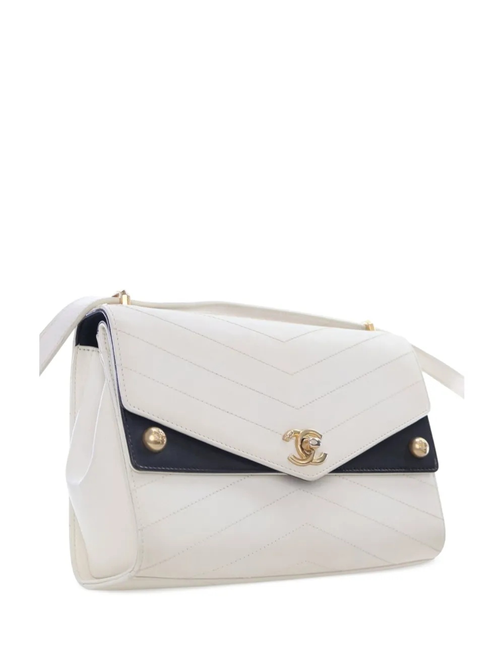 Pre-owned Chanel 2019 Medium Chevron Calfskin Casual Trip Flap Crossbody Bag In White