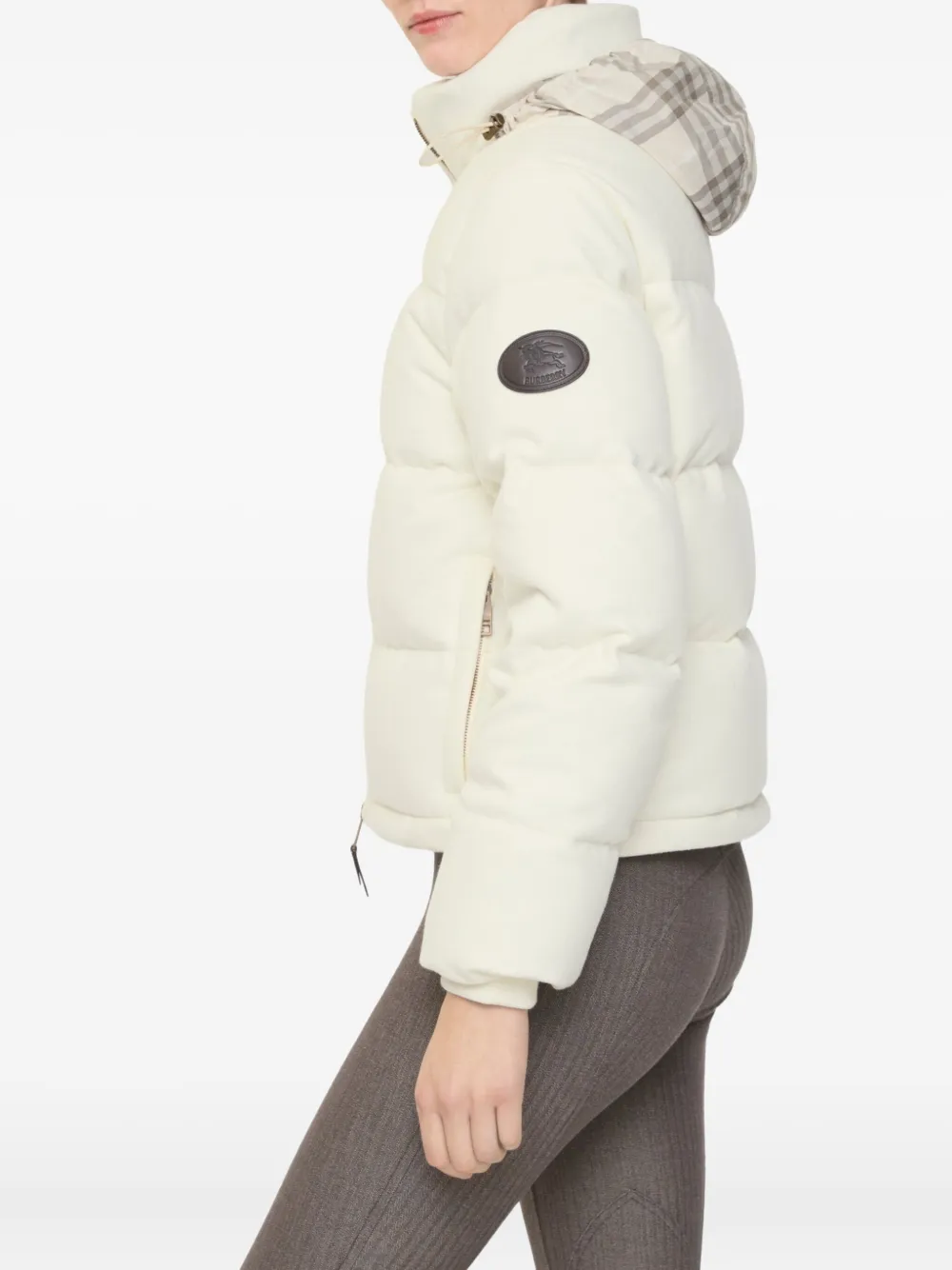 Burberry Ambleside jack met hoge hals Beige