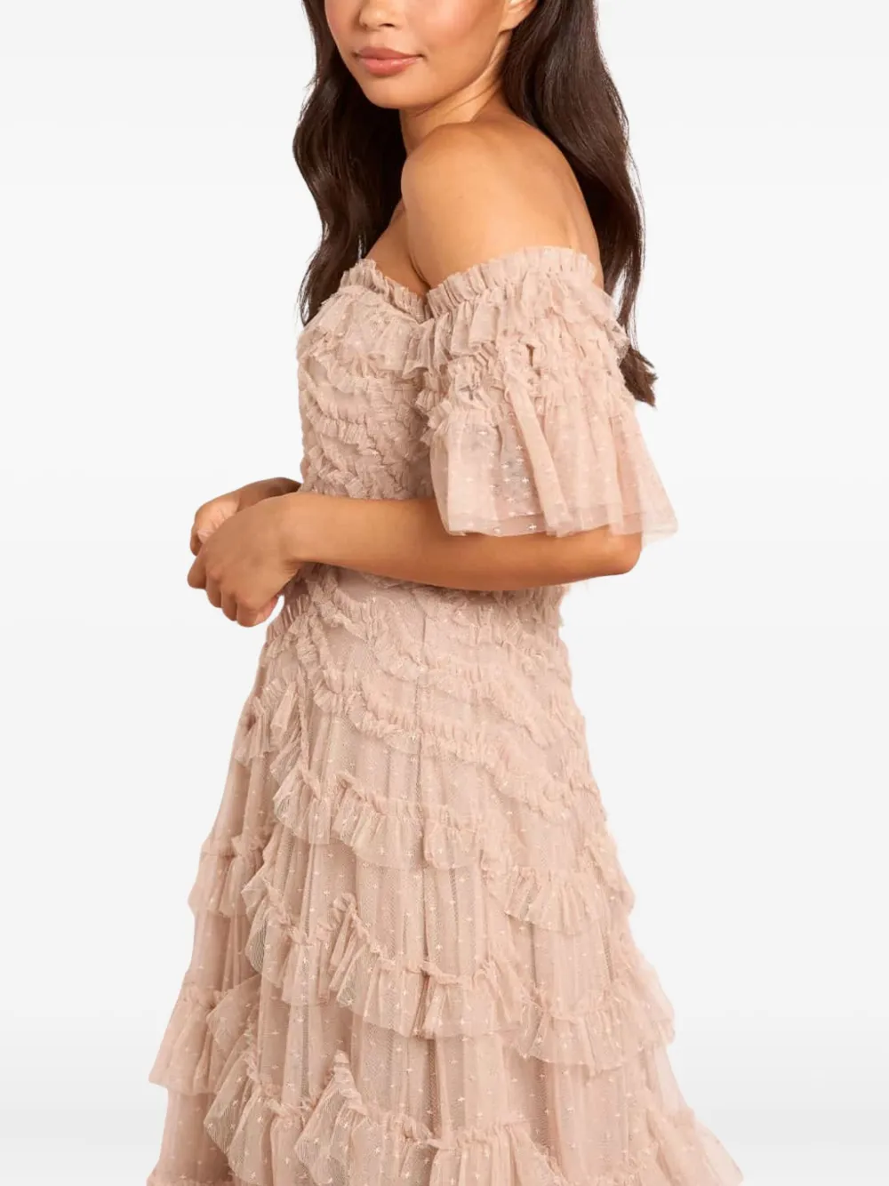 Needle & Thread Aviana off-shoulder maxi-jurk met ruches Beige