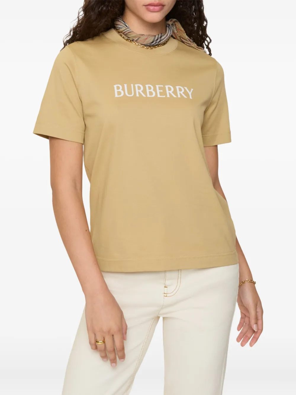 Burberry T-shirt met logo Beige