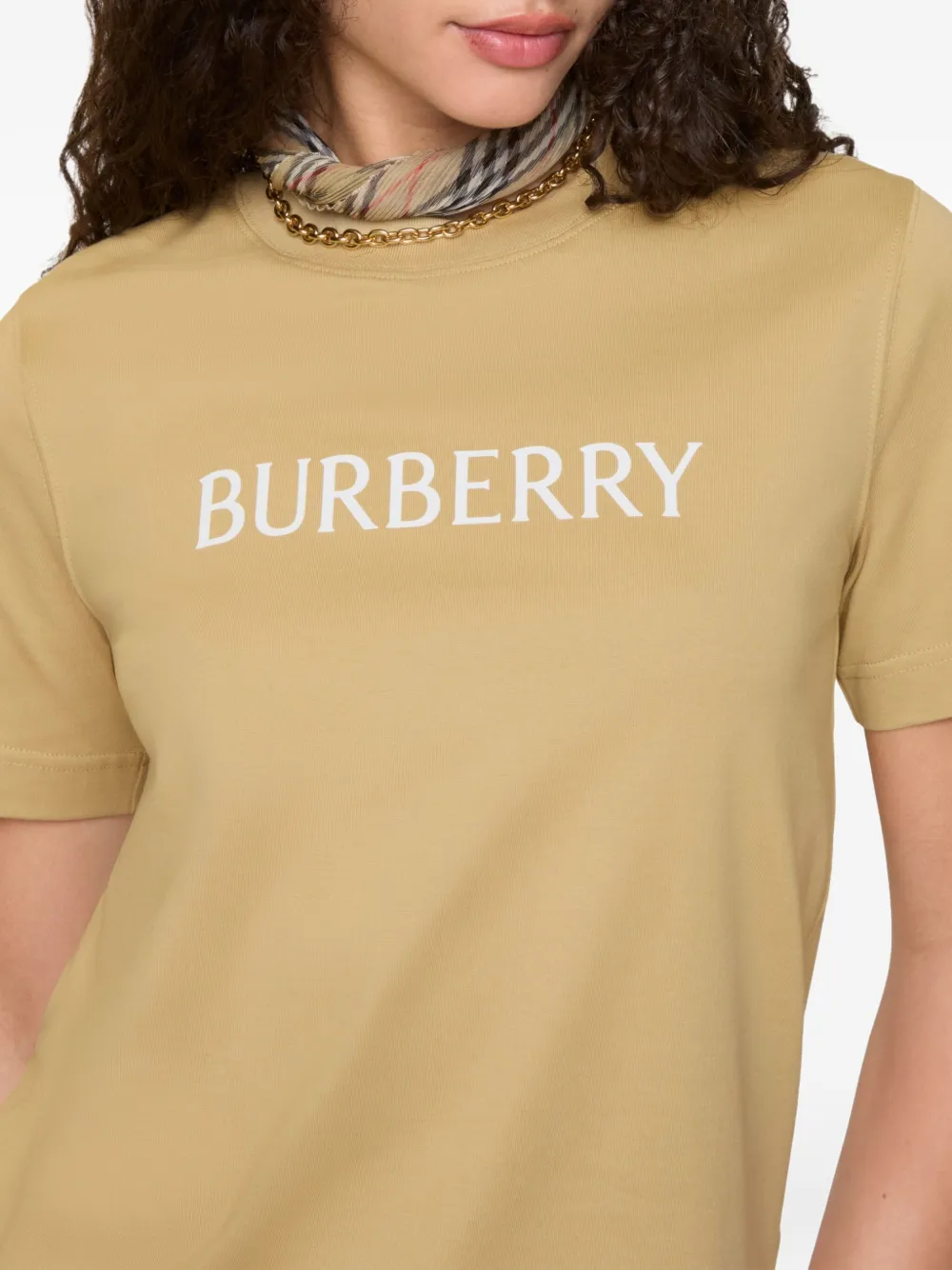 Burberry T-shirt met logo Beige