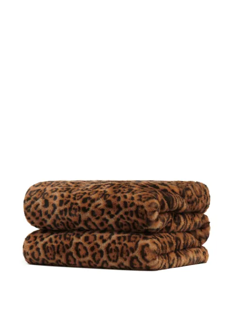 Apparis Brady leopard jumbo blanket