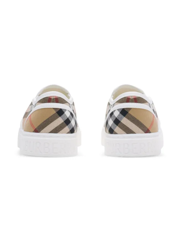 最安値 BURBERRY ホワイト スリッポンスニーカー 【公式通販】