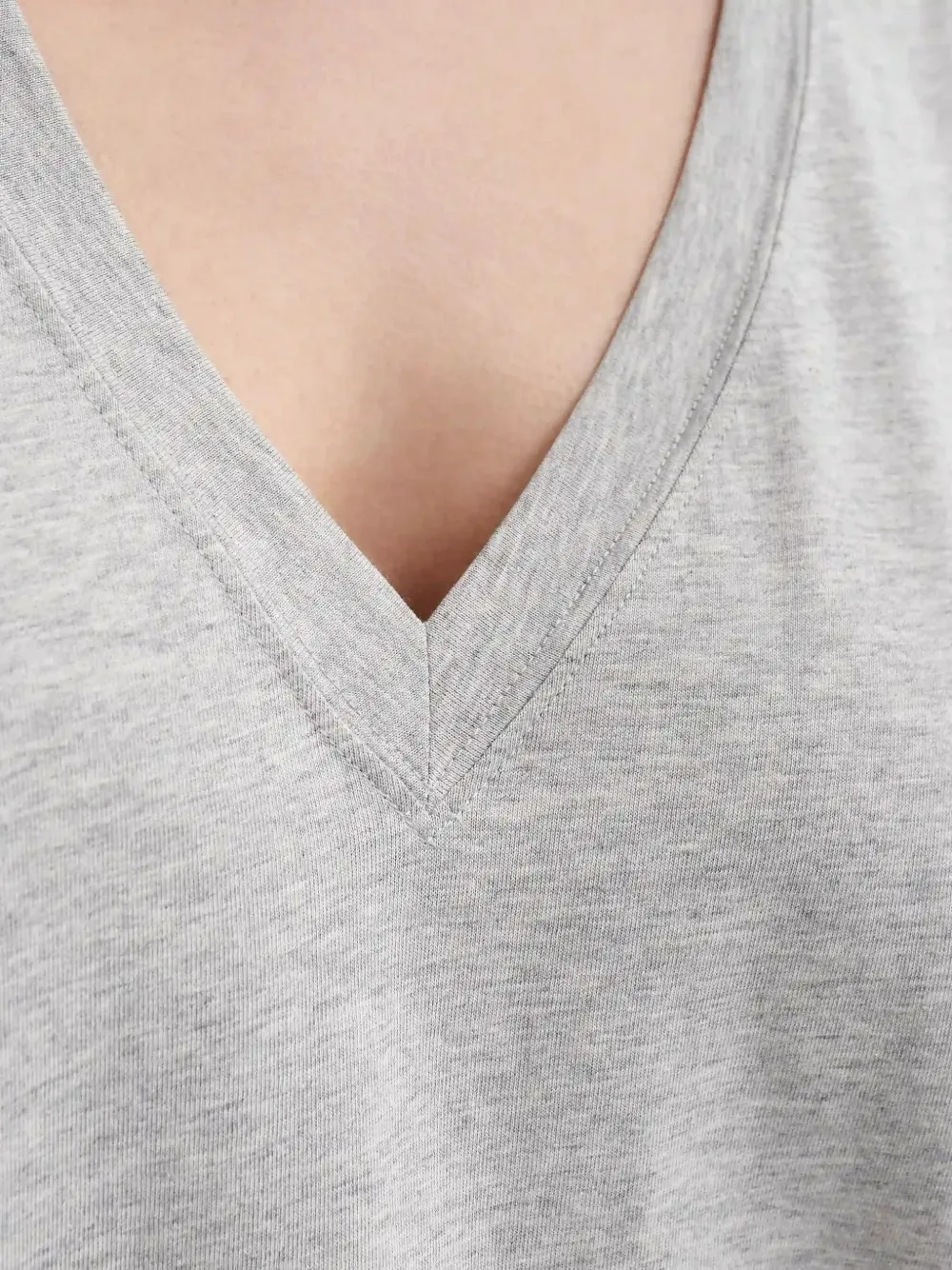 LouLou de Saison Faaa T-shirt met V-hals en korte mouwen Grijs