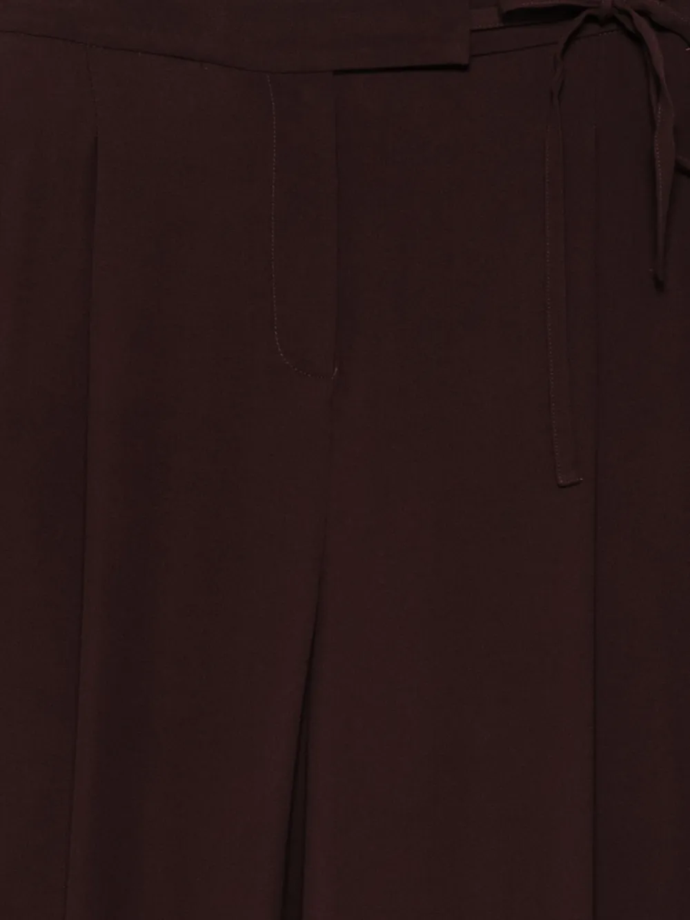 tie-waist trousers