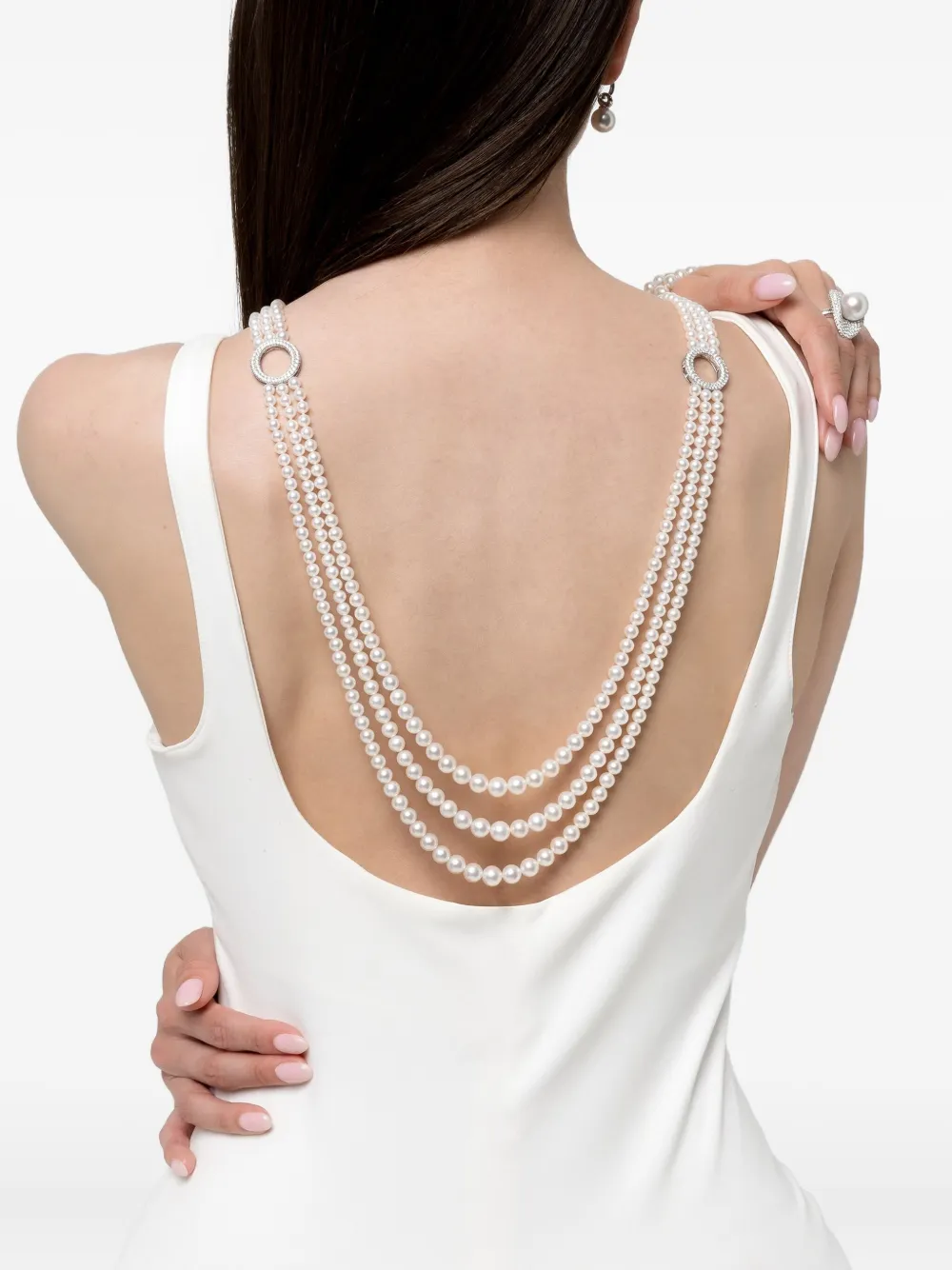 Yoko London 18k White Gold Freshwater Pearl And Diamond Necklace In White