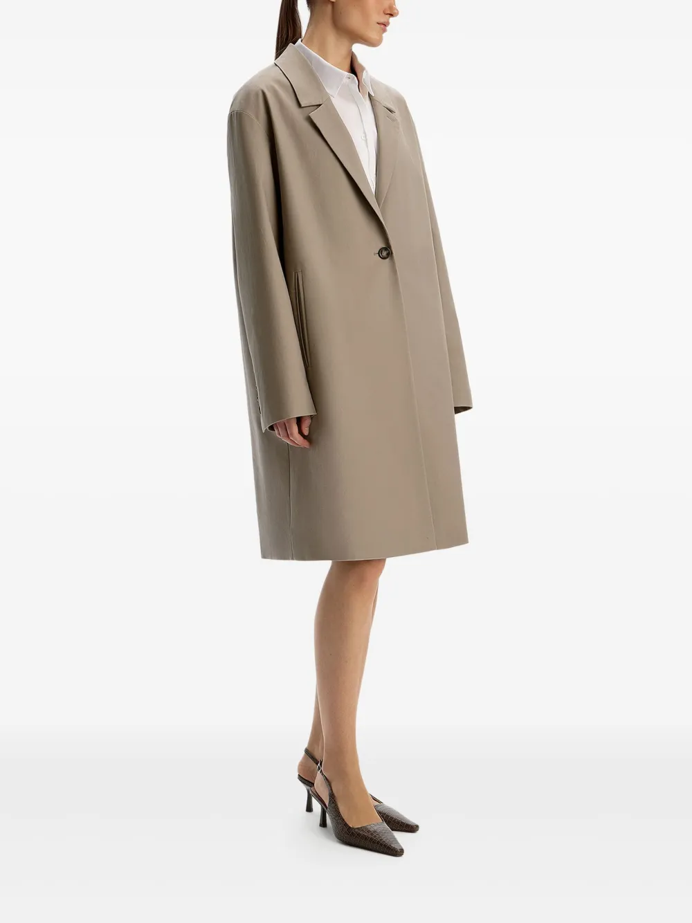 12 STOREEZ Jas met enkele rij knopen Beige