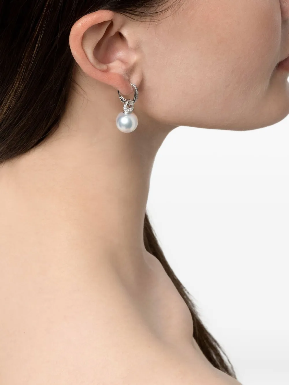 Yoko London 18k White Gold Akoya Pearl And Diamond Necklace In Silver