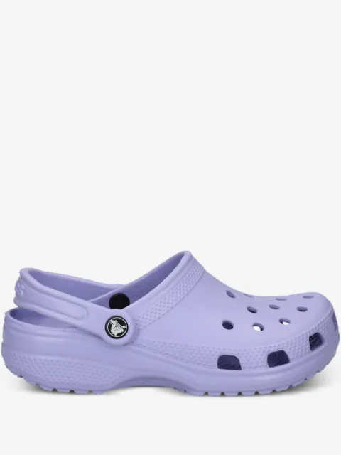 Crocs zuecos con perforaciones