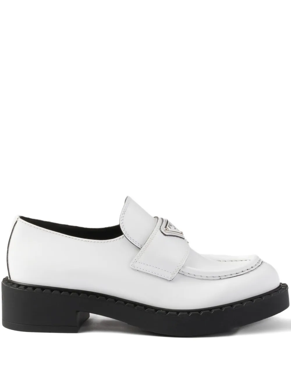Prada Leren loafers met logo Wit