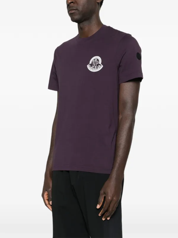 Moncler Camiseta Com Patch De Logo | Roxo | FARFETCH BR