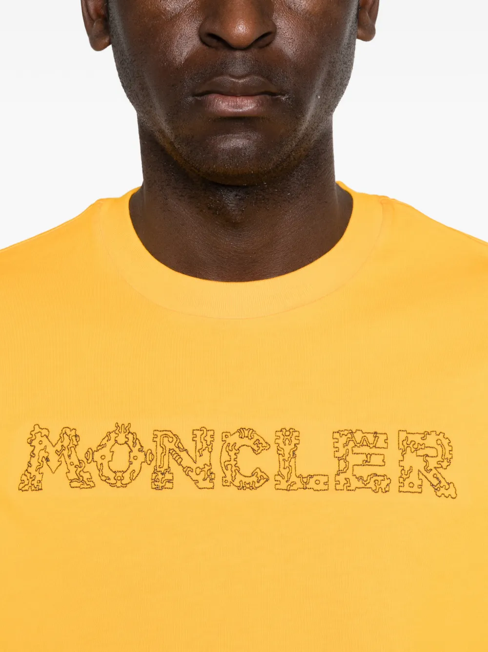 Moncler T-shirt met logo Oranje