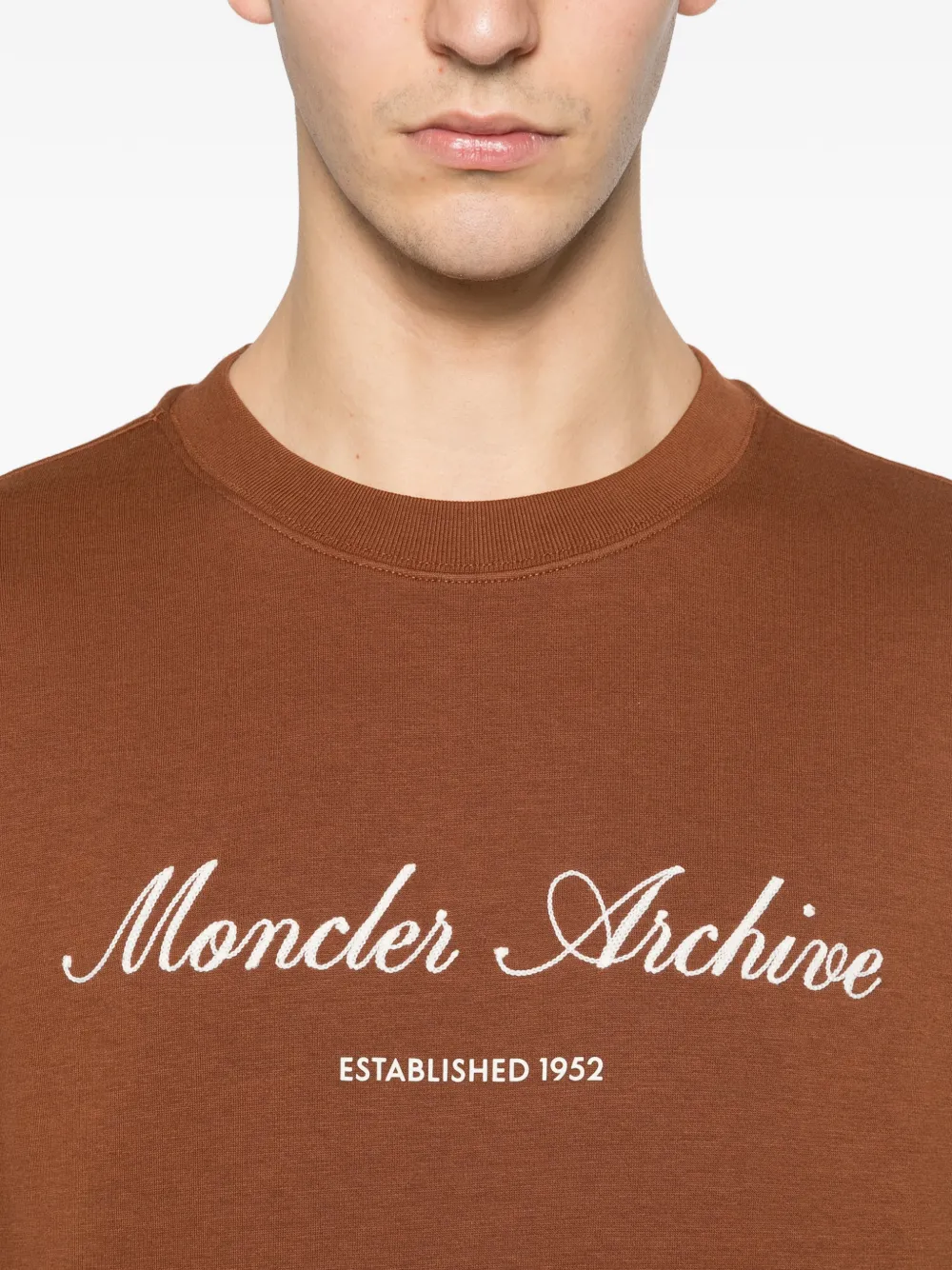 Moncler Trui met logopatch Bruin