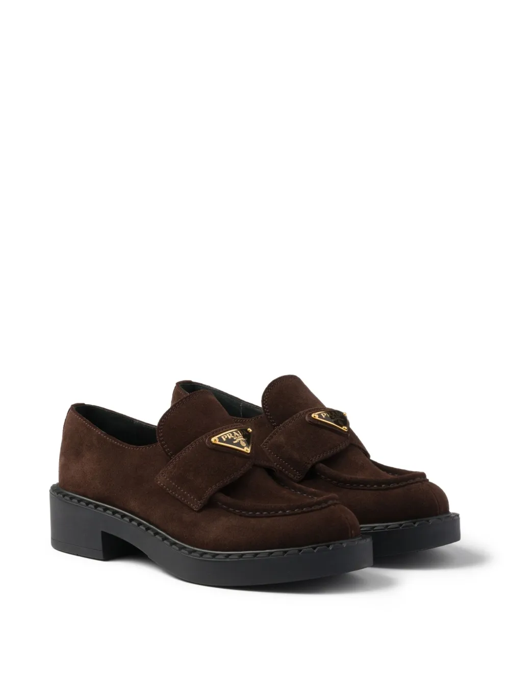Prada Suède loafers met logo Bruin